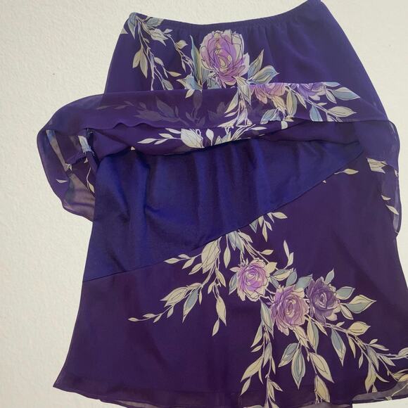 Vintage purple floral skirt with asymmetrical hem layer Y2K whimsigoth fairycore - Picture 3 of 5